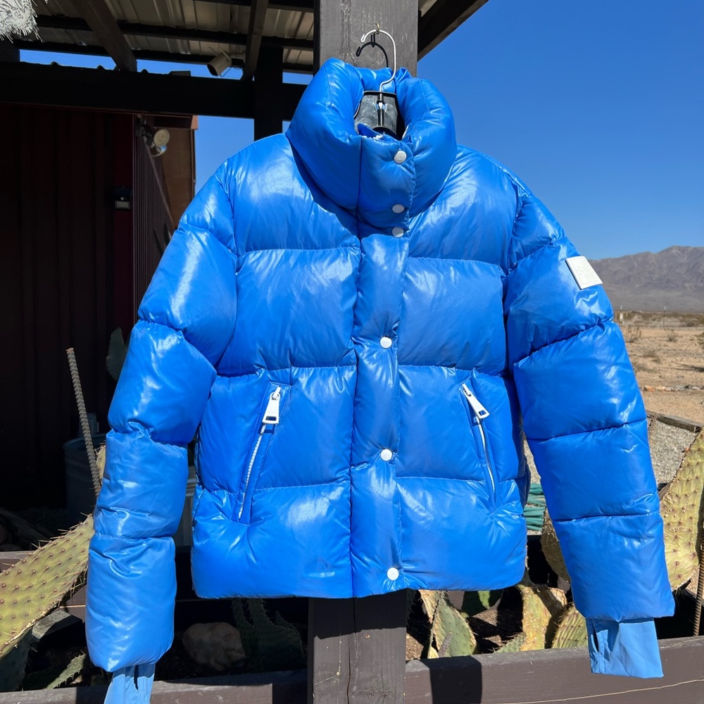 SAM. Mia Puffer in Sky M